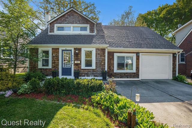 front view picture of 558 Ann St, Plymouth, MI. 48170