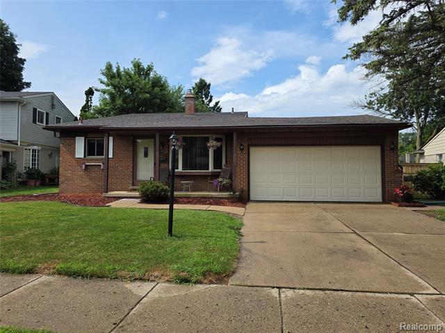 front view picture of 40804 Ivywood, Plymouth, MI. 48170