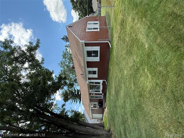 front view picture of 14591 Merriman, Livonia, MI. 48154
