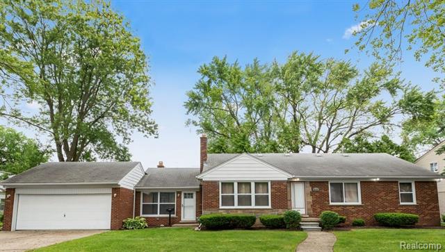 front view picture of 26080 Elba, Redford, MI. 48239