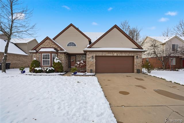 front view picture of 14649 Taylor, Livonia, MI. 48154