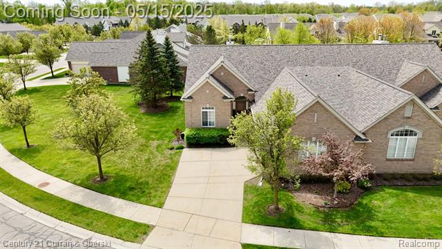 front view picture of 49431 N Glacier, Northville, MI. 48168