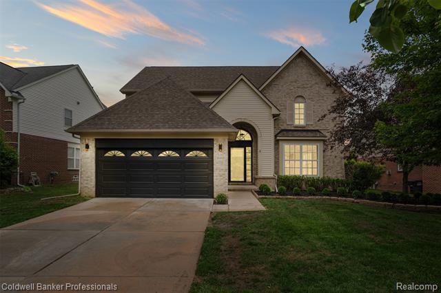 front view picture of 16413 Mulberry Way, Northville, MI. 48168