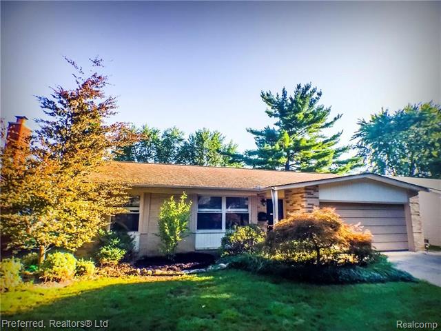 front view picture of 36056 Jamison, Livonia, MI. 48154
