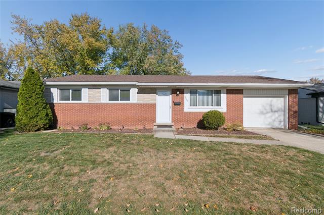 front view picture of 35638 Grennada, Livonia, MI. 48154