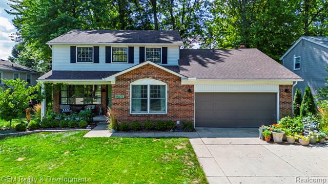 front view picture of 35673 Lyndon, Livonia, MI. 48154