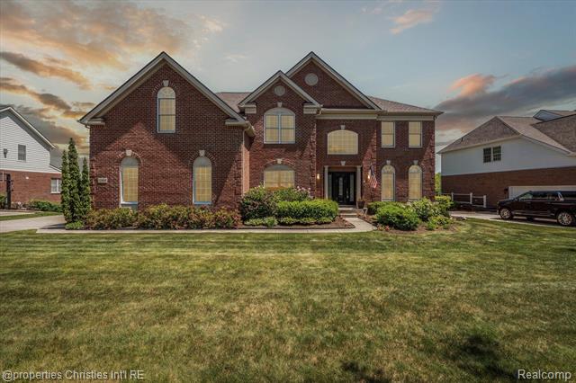 front view picture of 15908 Crystal Downs E, Northville, MI. 48168