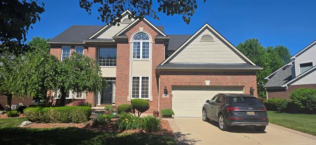 front view picture of 50353 Livingston Dr, Northville, MI. 48168