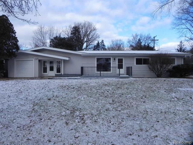 front view picture of 30800 Wentworth, Livonia, MI. 48154