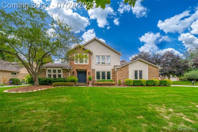front view picture of 34751 Vargo, Livonia, MI. 48152