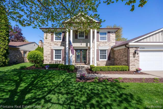 front view picture of 17390 Myron, Livonia, MI. 48152