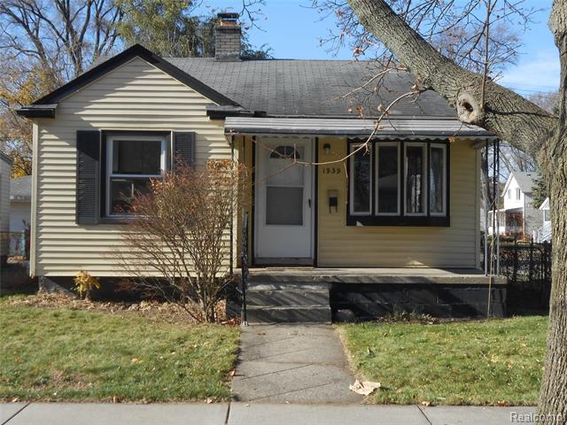 front view picture of 1939 Bonner St, Ferndale, MI. 48220