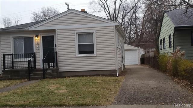 front view picture of 18705 Delaware, Redford, MI. 48240