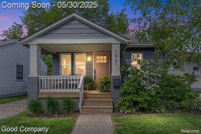 front view picture of 1931 Romeo St, Ferndale, MI. 48220