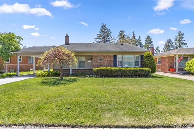 front view picture of 29531 Mark, Livonia, MI. 48152