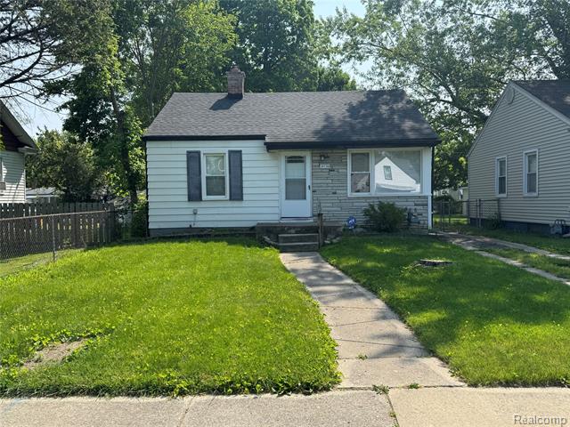 front view picture of 19726 Seminole, Redford, MI. 48240