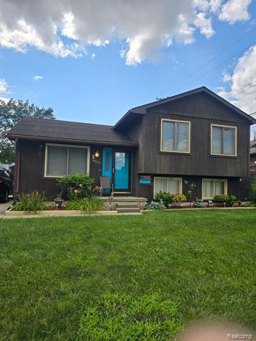 front view picture of 18875 Poinciana, Redford, MI. 48240
