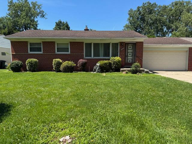 front view picture of 15935 Foch, Livonia, MI. 48154
