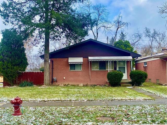 front view picture of 19506 Deering, Livonia, MI. 48152
