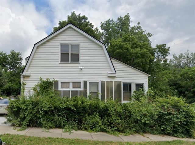 front view picture of 15701 Fenton, Redford, MI. 48239