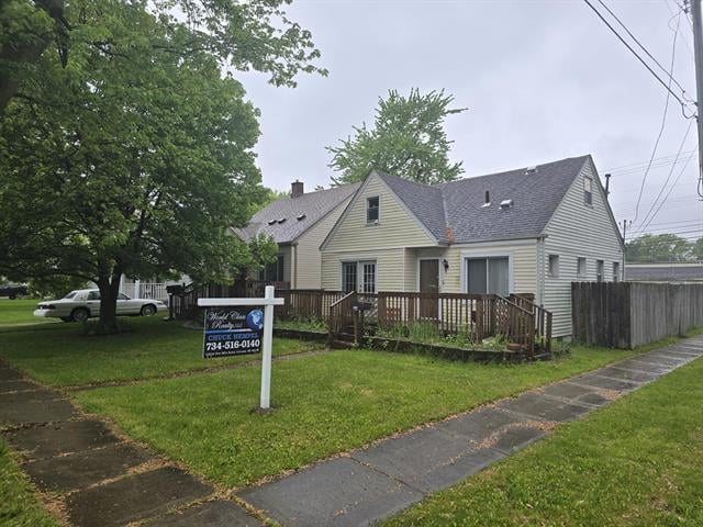 front view picture of 15495 Chelsea, Redford, MI. 48239
