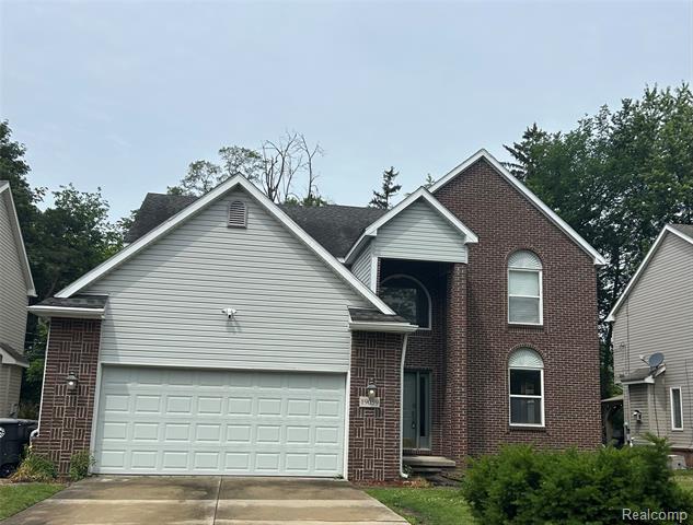 front view picture of 19059 Brentwood, Livonia, MI. 48152