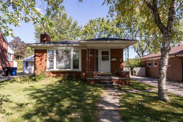 front view picture of 16688 Lola Drive, Redford, MI. 48240