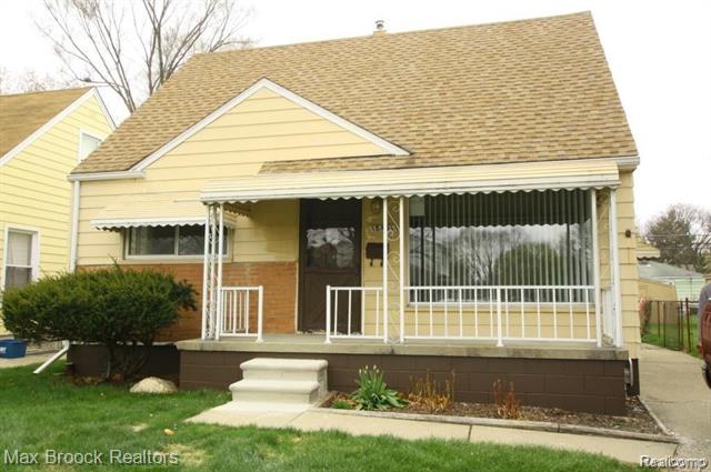 front view picture of 18451 Delaware, Redford, MI. 48240