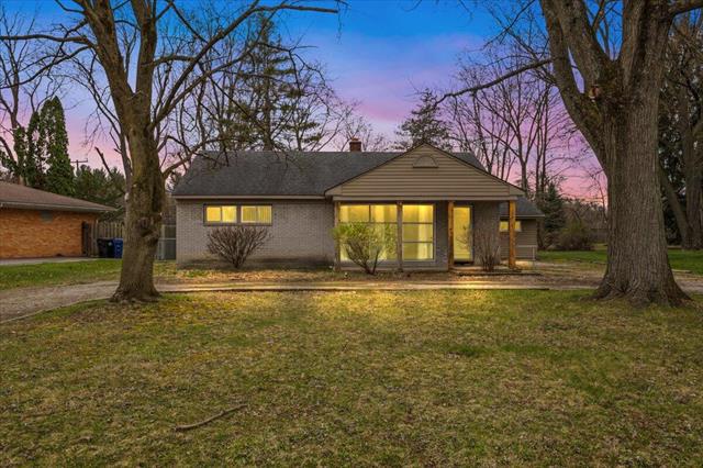 front view picture of 27033 Westland, Redford, MI. 48240