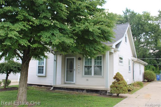 front view picture of 14334 Mercedes, Redford, MI. 48239