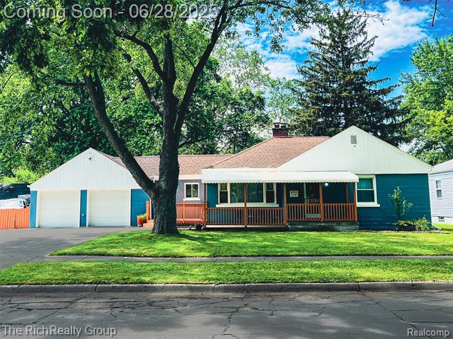 front view picture of 19189 Kinloch, Redford, MI. 48240