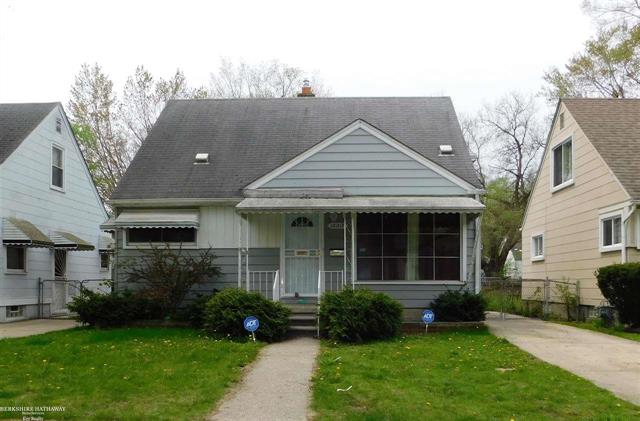 front view picture of 18217 Five Points, Redford, MI. 48240