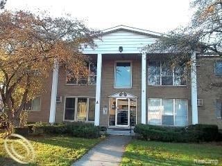front view picture of 26341 7 Mile Rd, Redford, MI. 48240