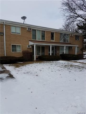front view picture of 26305 7 Mile Rd, Redford, MI. 48240