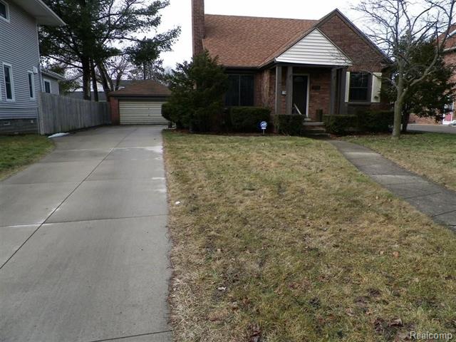 front view picture of 1921 Pinecrest Dr, Ferndale, MI. 48220