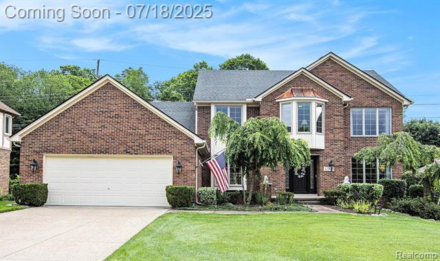 front view picture of 17540 E Northville Trl, Northville, MI. 48168