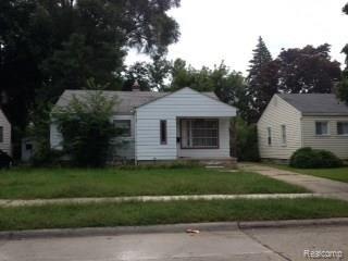 front view picture of 23110 Ithaca St, Oak Park, MI. 48237