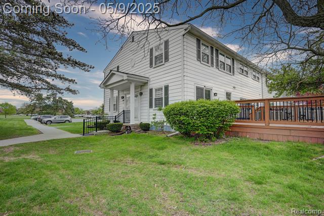 front view picture of 19824 Irongate Ct, Northville, MI. 48167