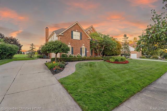 front view picture of 45836 Tournament Dr, Northville, MI. 48168