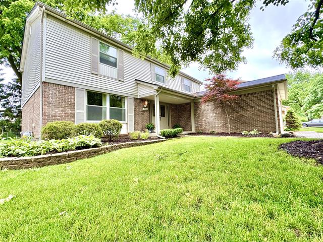 front view picture of 45827 Gainsborough, Canton, MI. 48187