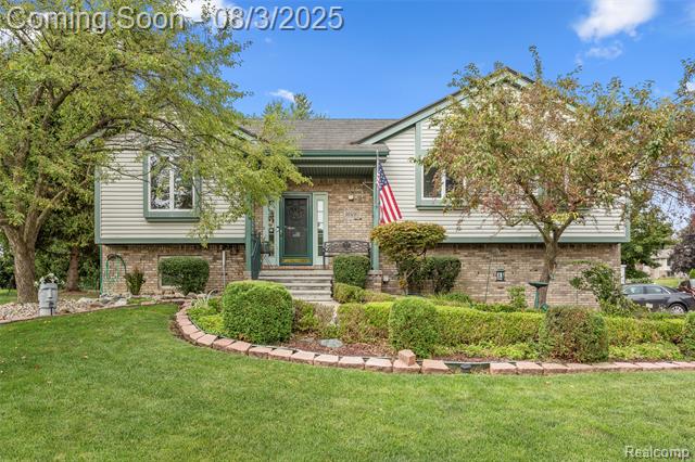 front view picture of 38508 Alma Ln, Westland, MI. 48185