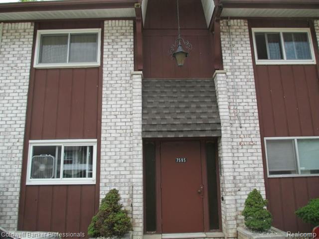 front view picture of 7595 Woodview, Westland, MI. 48185