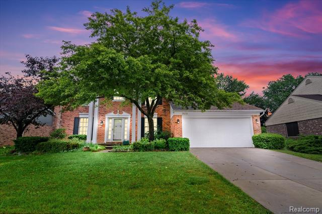 front view picture of 7672 Admiralty, Canton, MI. 48187