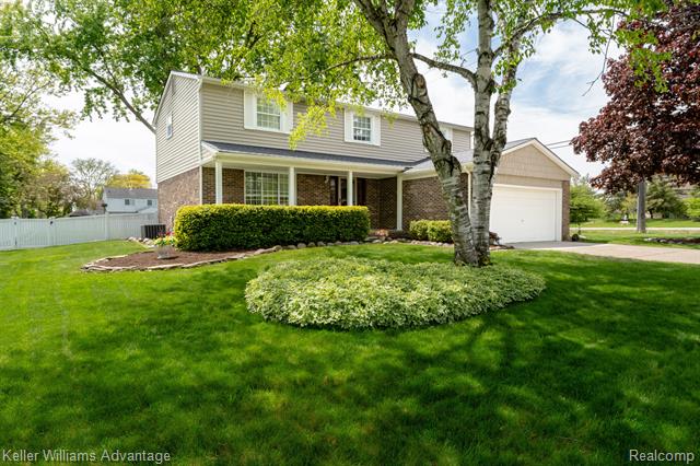 front view picture of 47397 Bartlett, Canton, MI. 48187