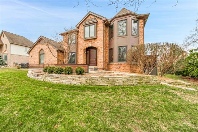 front view picture of 48770 Quail Run Dr S, Plymouth, MI. 48170