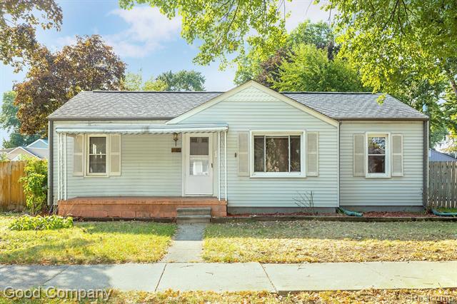 front view picture of 1957 Bonner St, Ferndale, MI. 48220