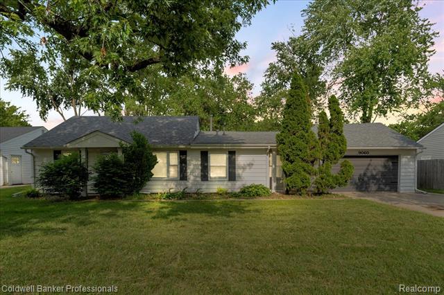 front view picture of 9060 Sheldon, Plymouth, MI. 48170