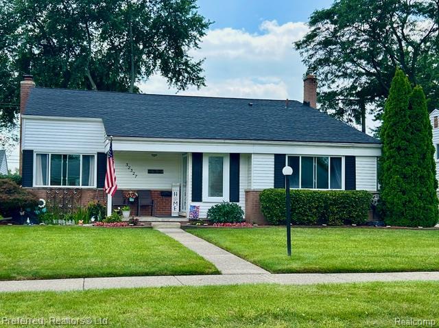 front view picture of 32327 Washington, Livonia, MI. 48150