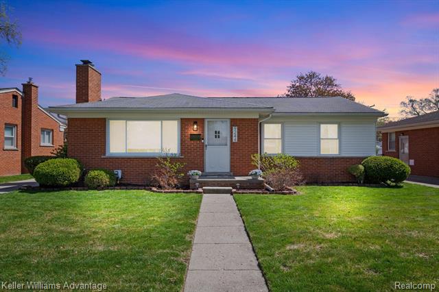 front view picture of 9244 Colorado, Livonia, MI. 48150