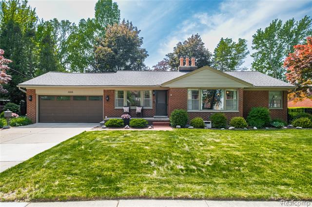 front view picture of 11315 Cranston, Livonia, MI. 48150